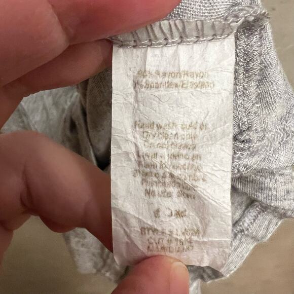 What Happens In Vegas Stays In Vegas Gray Studded Bling Tank Size Medium - Picture 5 of 8